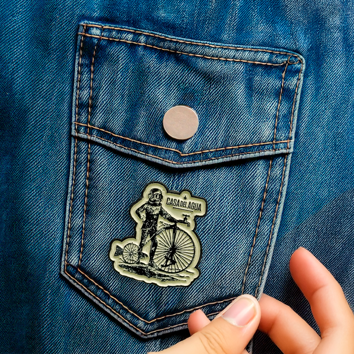Diver Pin